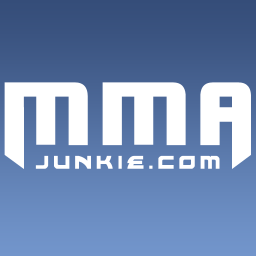 free MMA Junkie Mobile iphone app