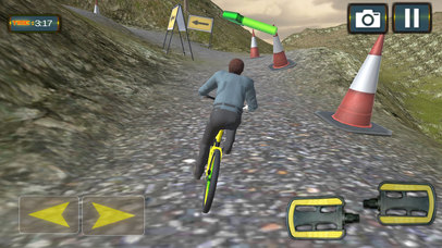 Extreme BMX Mountain Racing screenshot 3