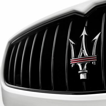 Quattroporte LOGO-APP點子