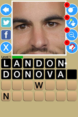 Zoom Out USA Soccer Quiz Maestro - Close Up MLS Football Player screenshot 4