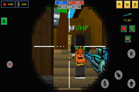 Pixel Gunner - Shooter Block Survival Worldwide Multiplayer Game screenshot 3